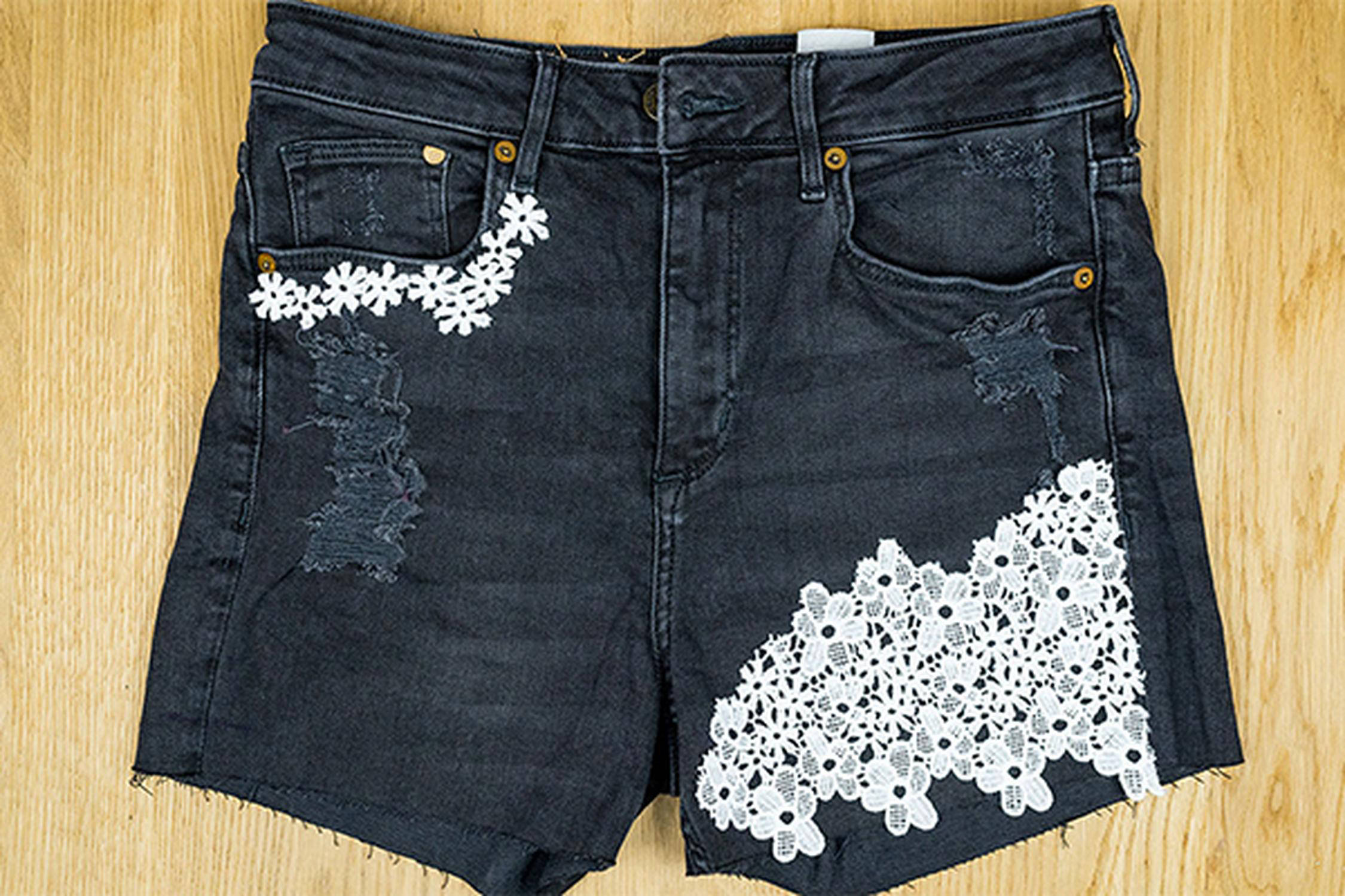 Jeans mit spitzen