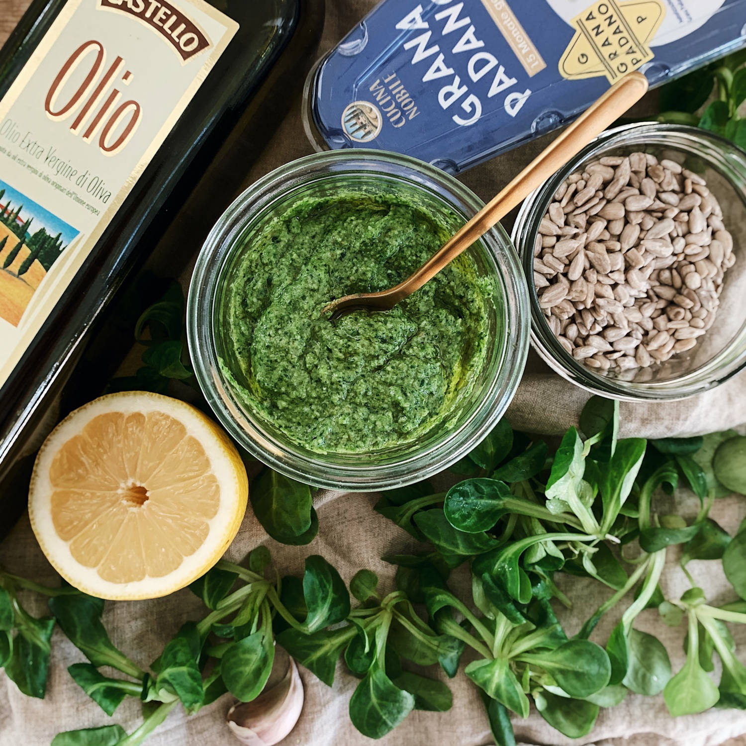 Serviervorschlag: Vogerlsalat-Pesto