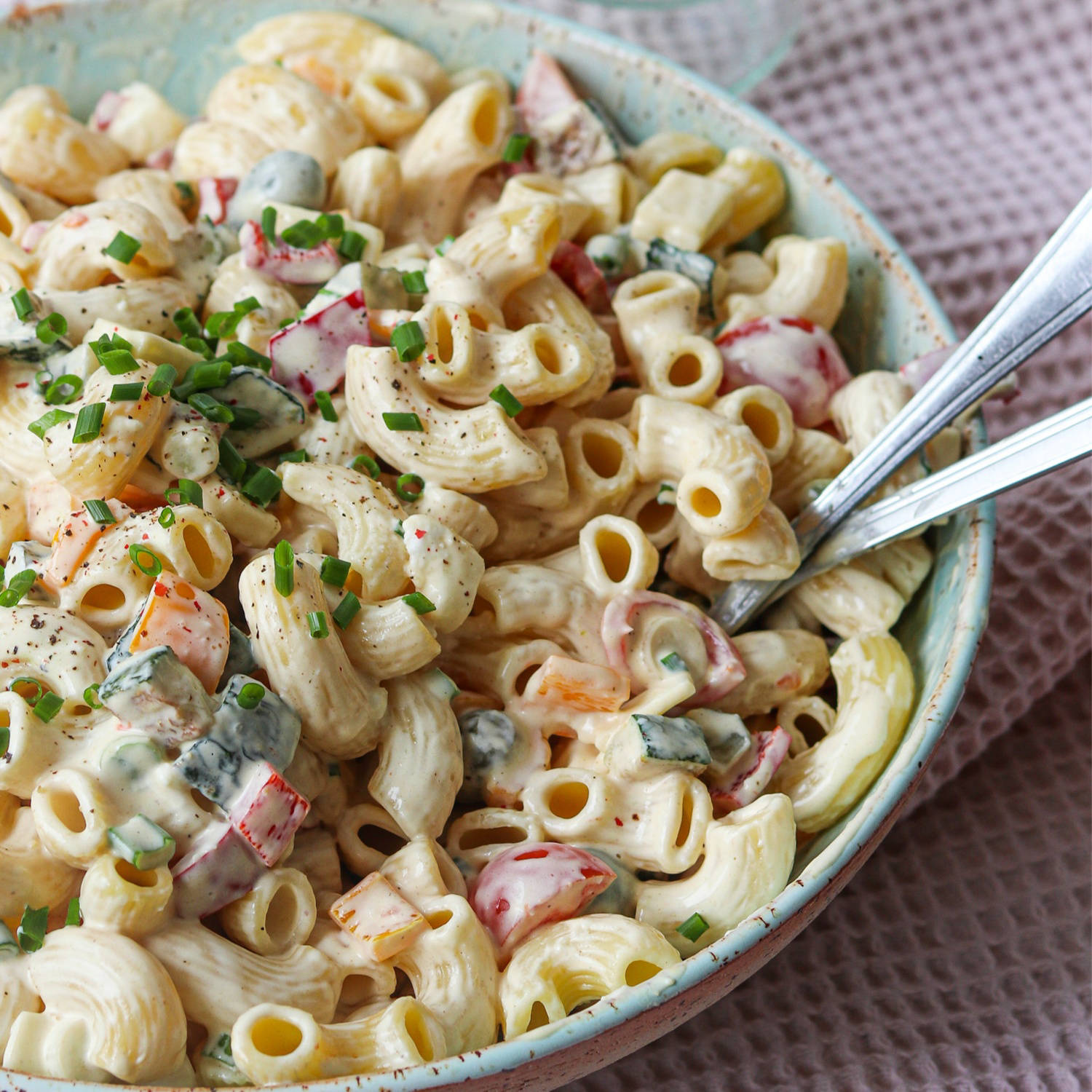 Serviervorschlag: Sommerlicher Nudelsalat