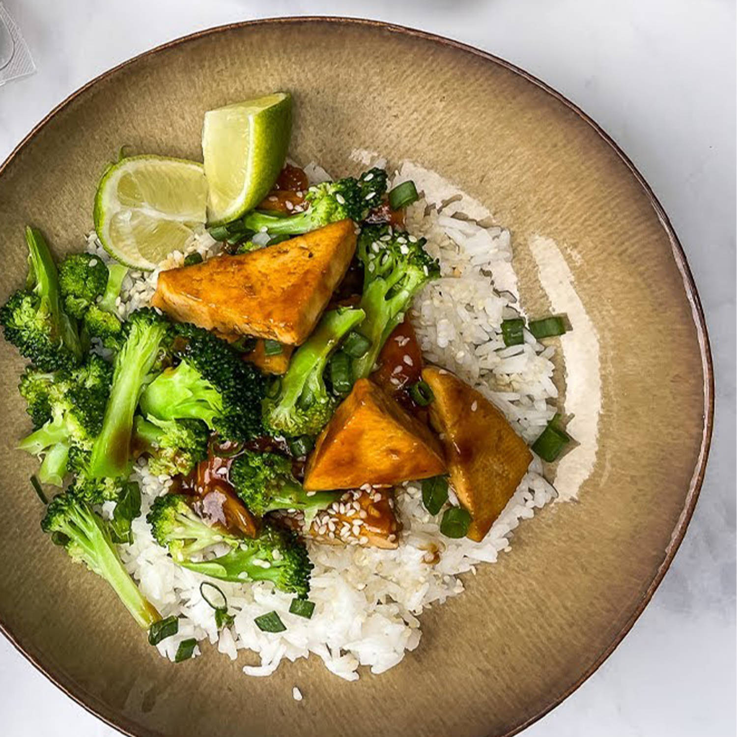 Serviervorschlag: Teriyaki Tofu