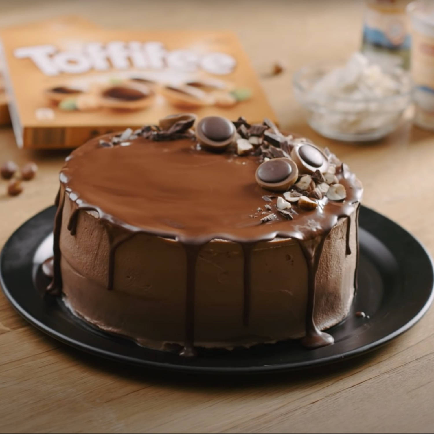 Serviervorschlag: Toffifee-Torte