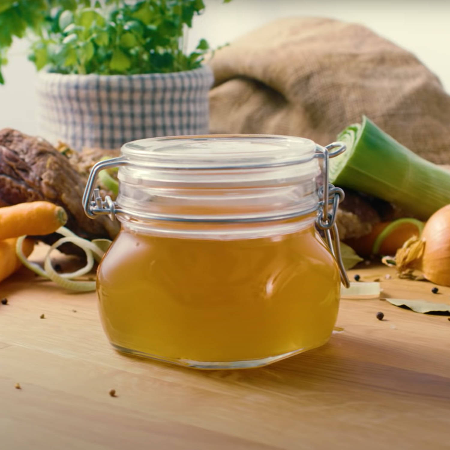 Serviervorschlag: Klare Rindsuppe