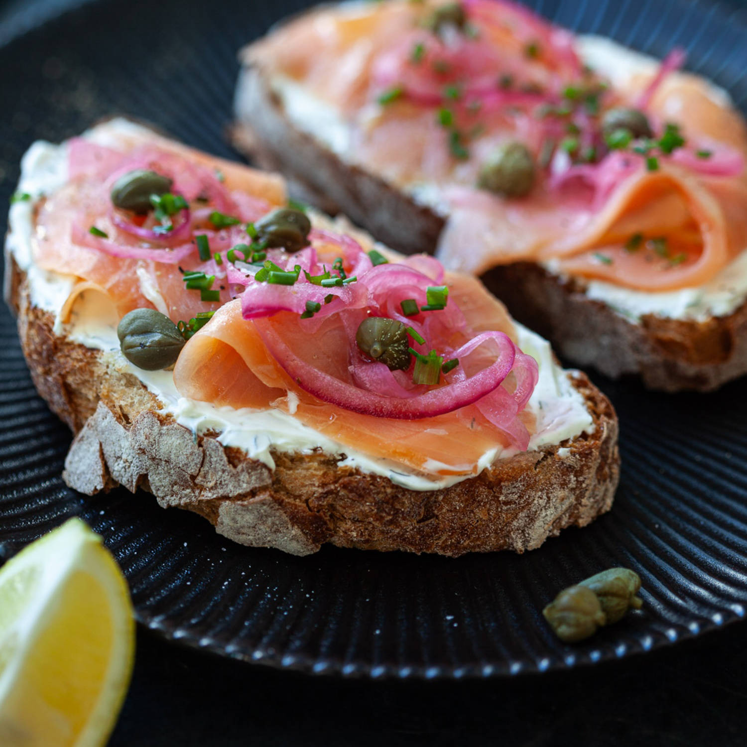 Serviervorschlag: Toast mit Räucherlachs