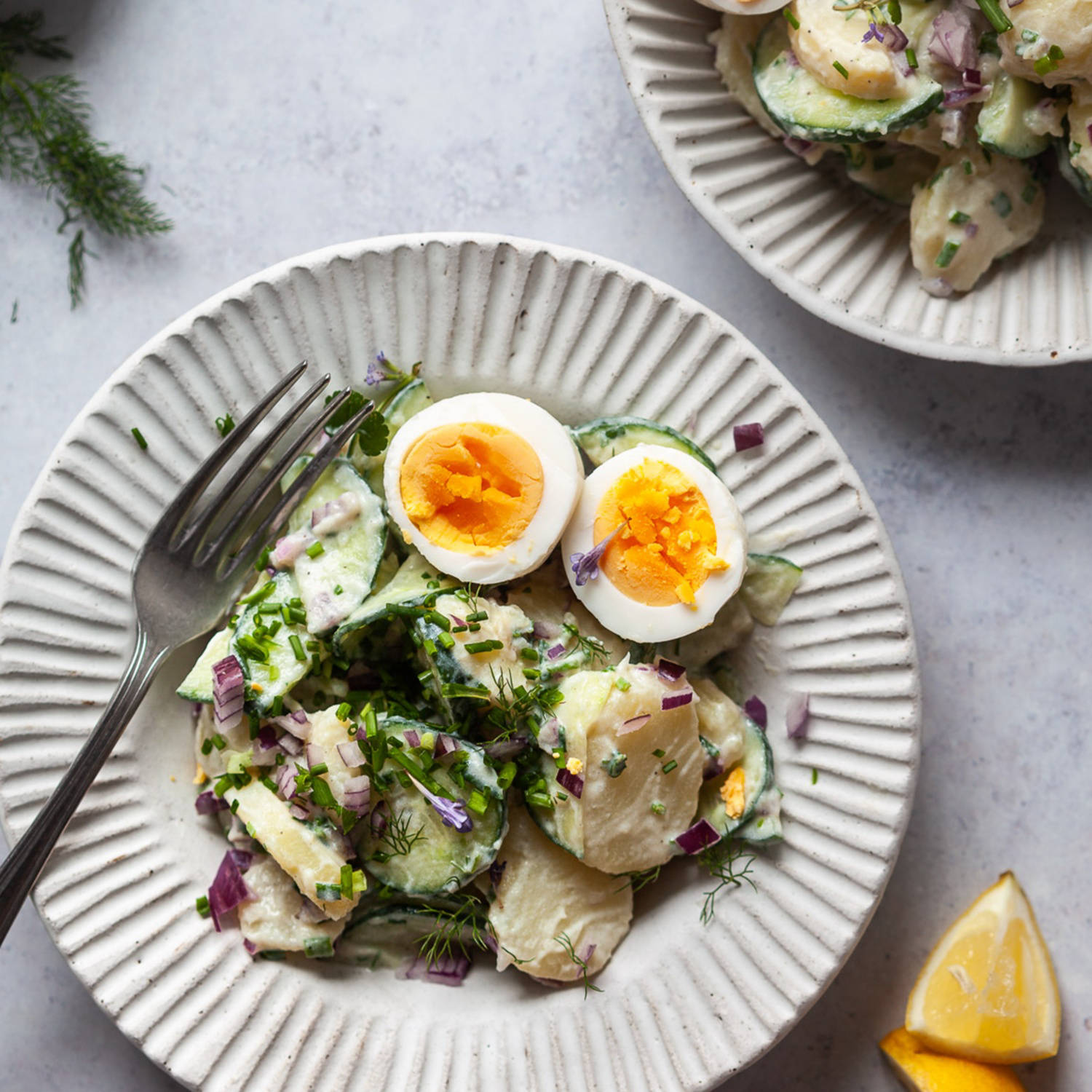 Serviervorschlag: Kartoffel-Gurkensalat
