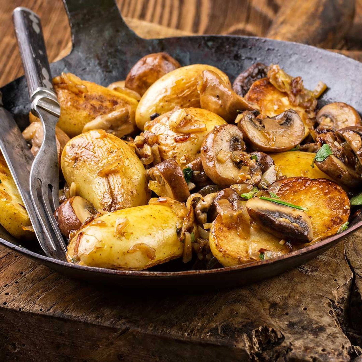 Serviervorschlag: Champignon-Pfanne mit Dip