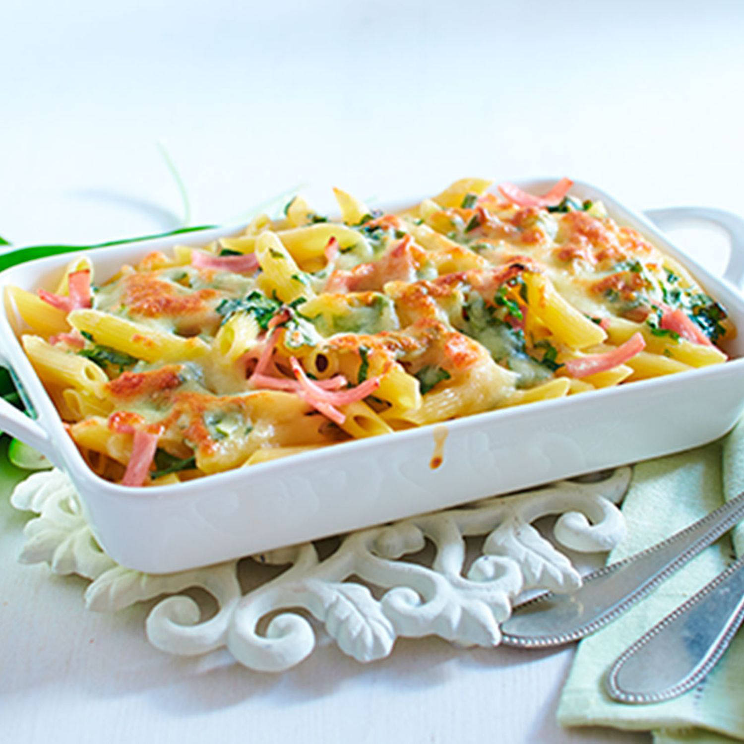 Serviervorschlag: Bärlauch-Nudelgratin