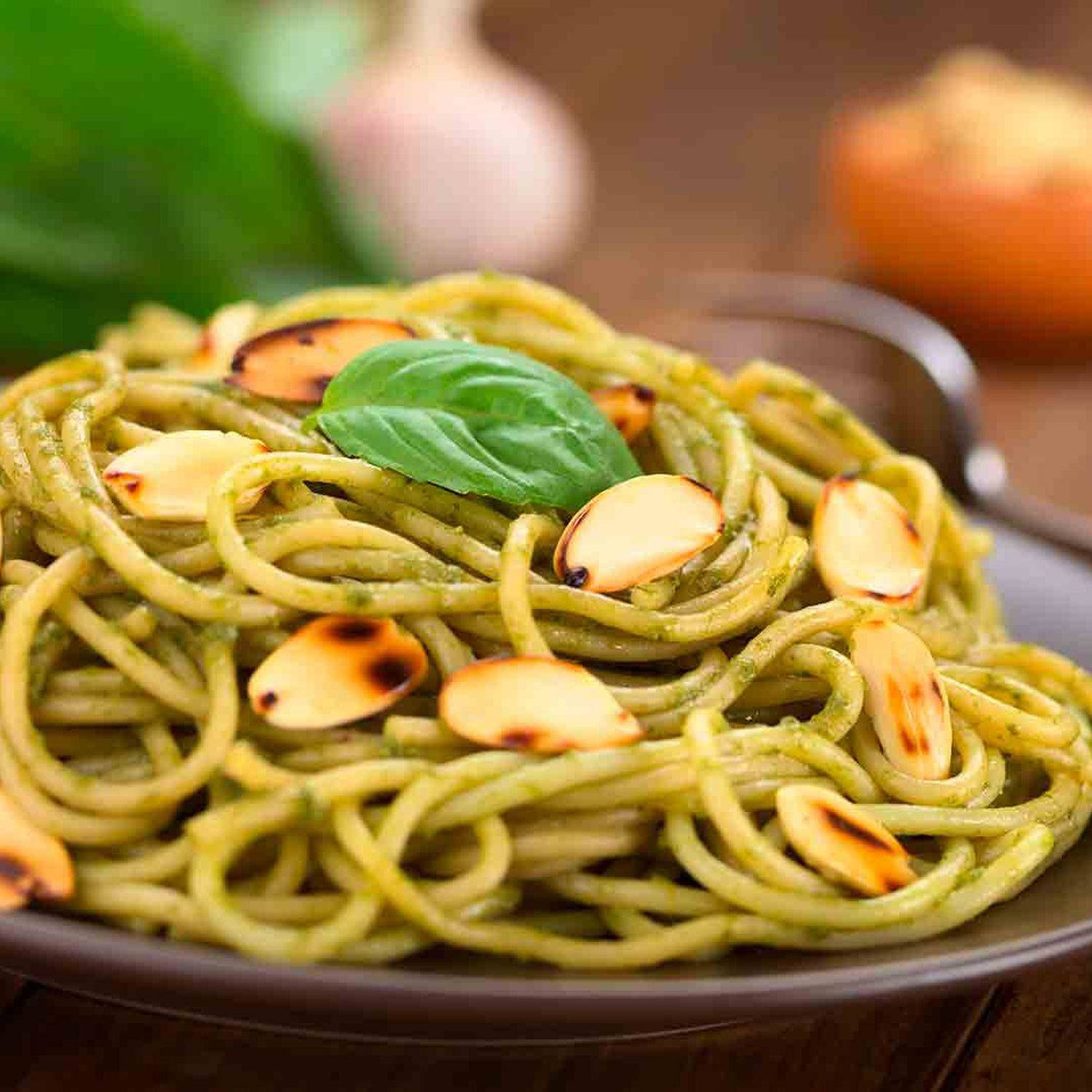 Serviervorschlag: Spaghetti mit Spinat-Sojasauce