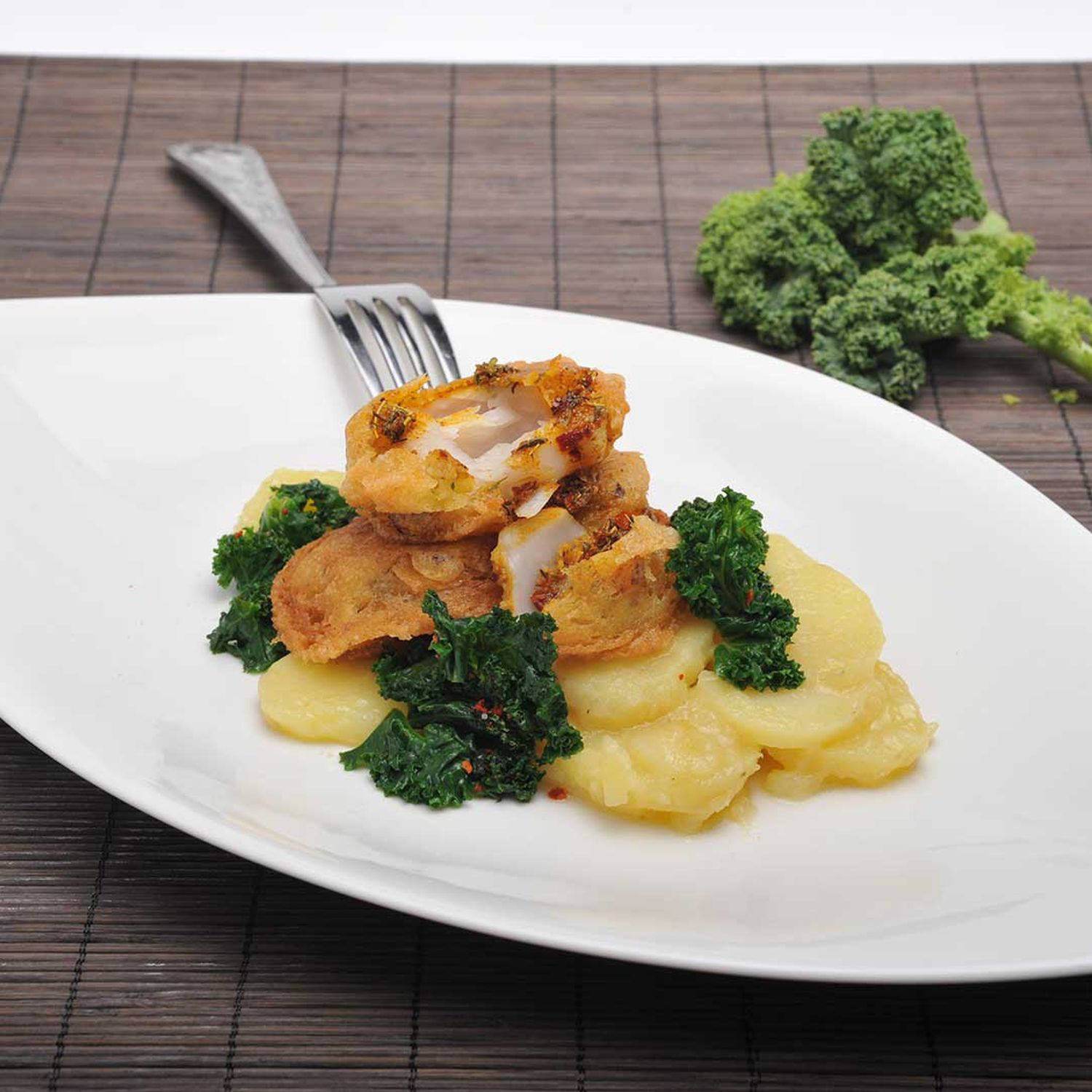 Serviervorschlag: Gebackener Dorsch und Kartoffelsalat