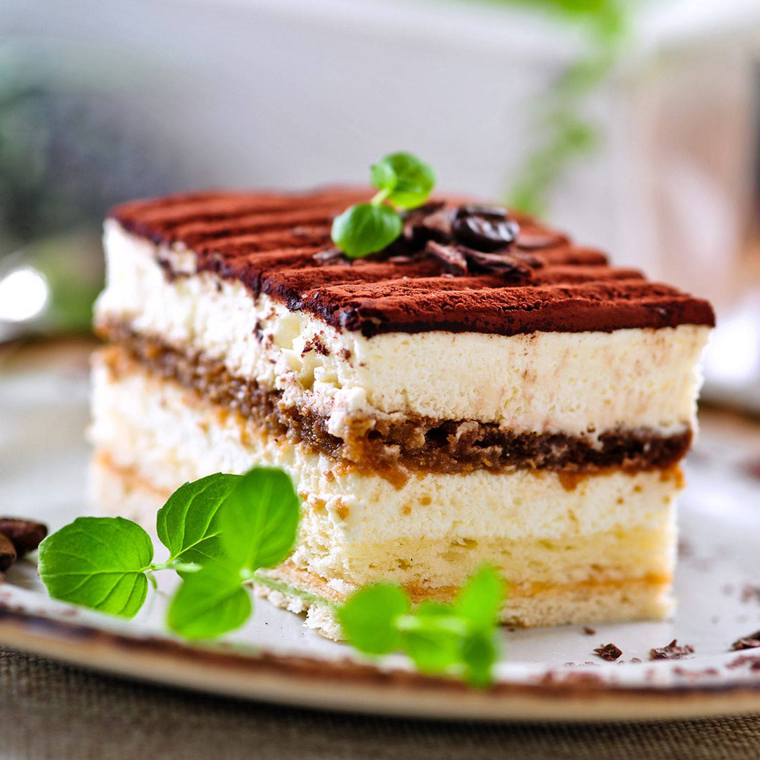 Serviervorschlag: Tiramisu mit Wiener Melange