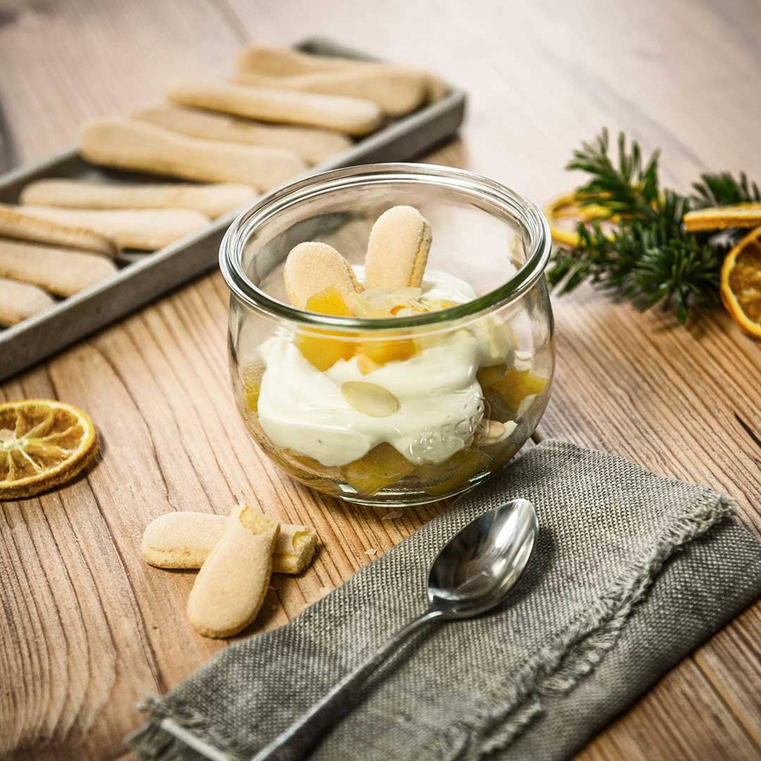 Serviervorschlag: Bratapfel-Tiramisu im Glas