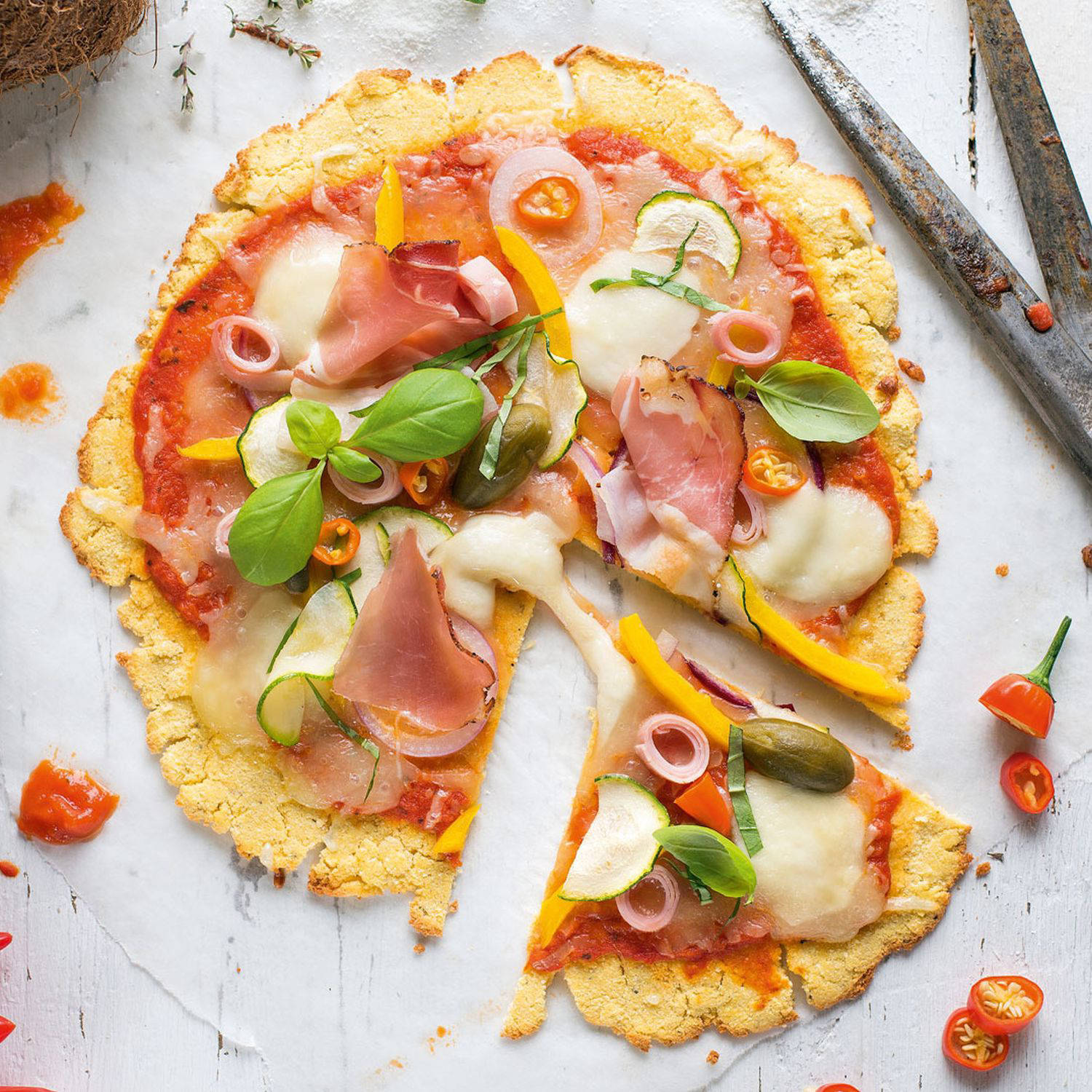 Serviervorschlag: Kokosmehl-Pizzateig