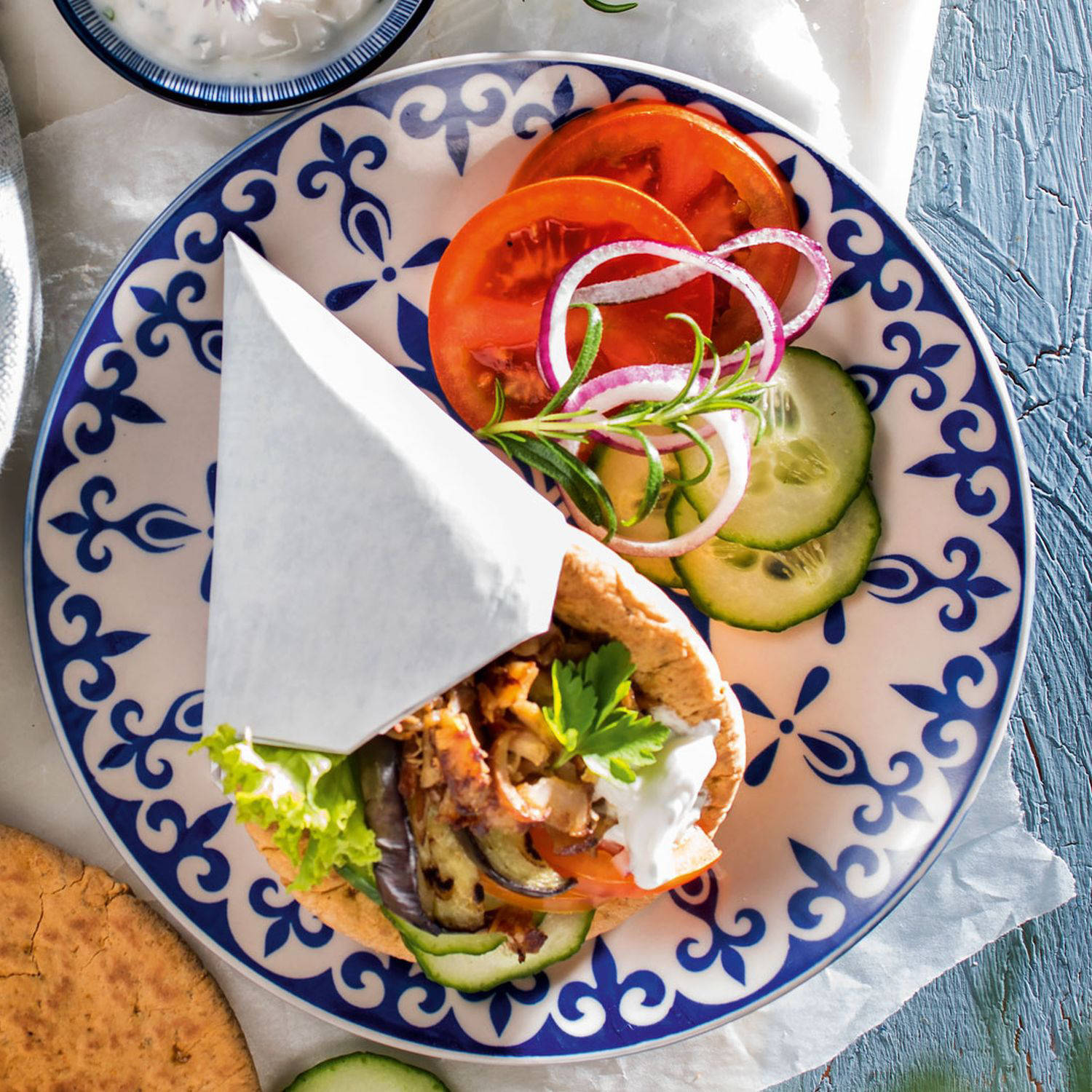 Serviervorschlag: Würziges Pitabrot-Gyros