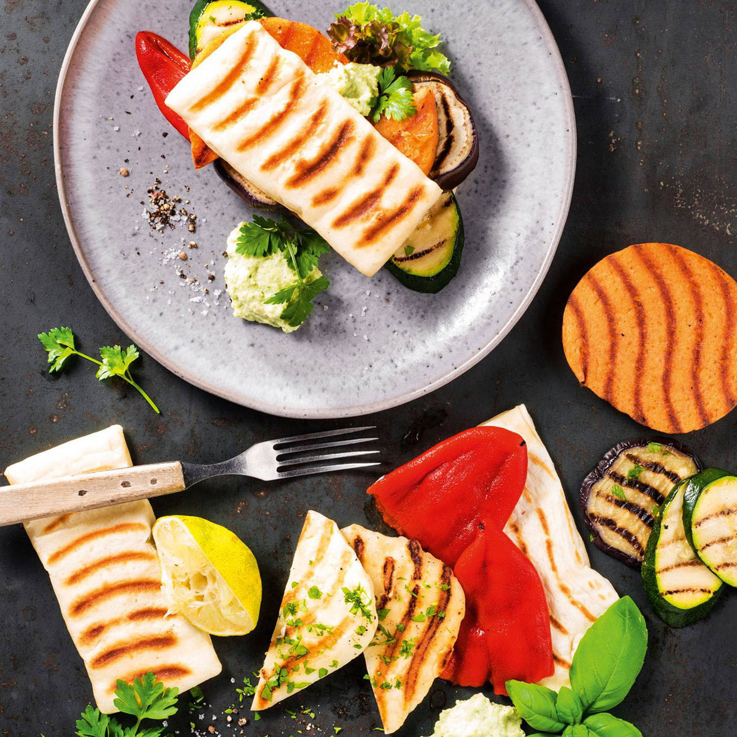 Gegrillte Schweinsripperl