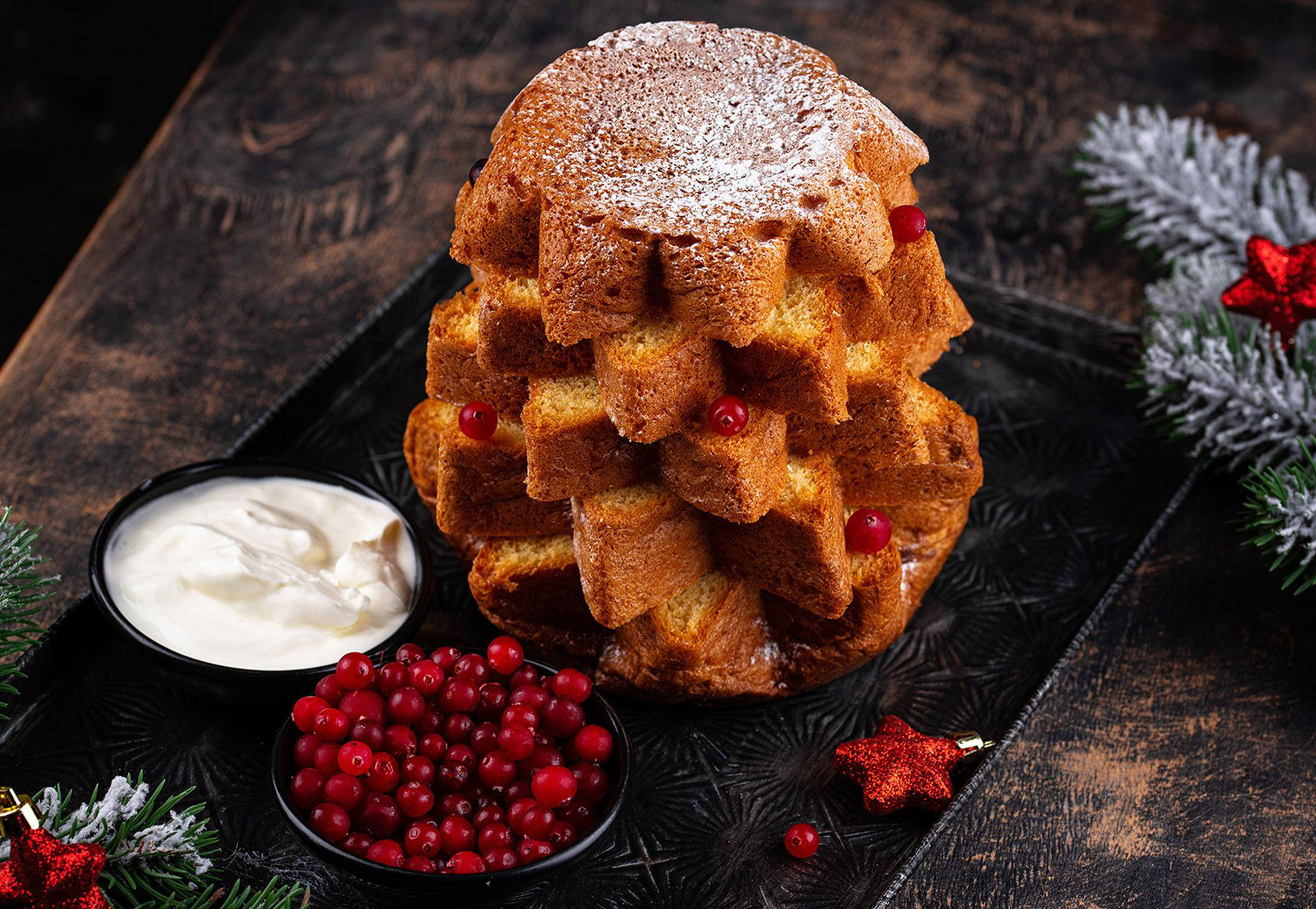 Dolci con Pandoro