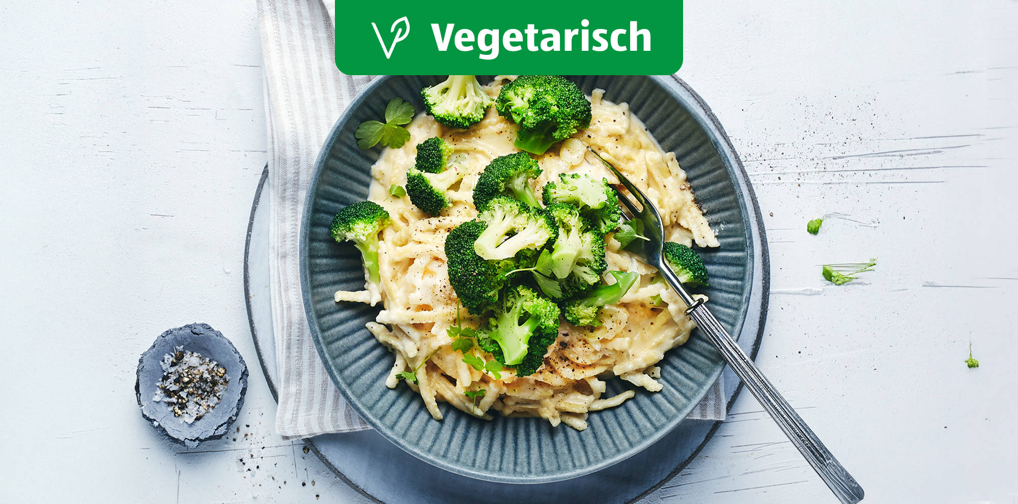 Käsespätzle mit Brokkoli.