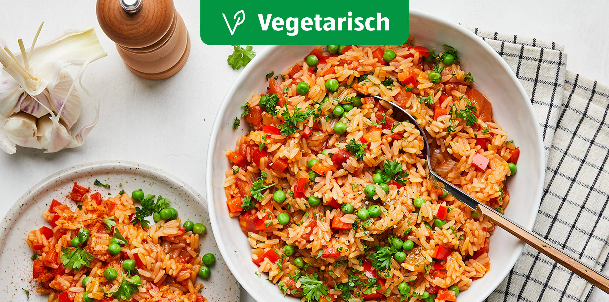 Vegetarisches Reisgericht mit Gemüse.