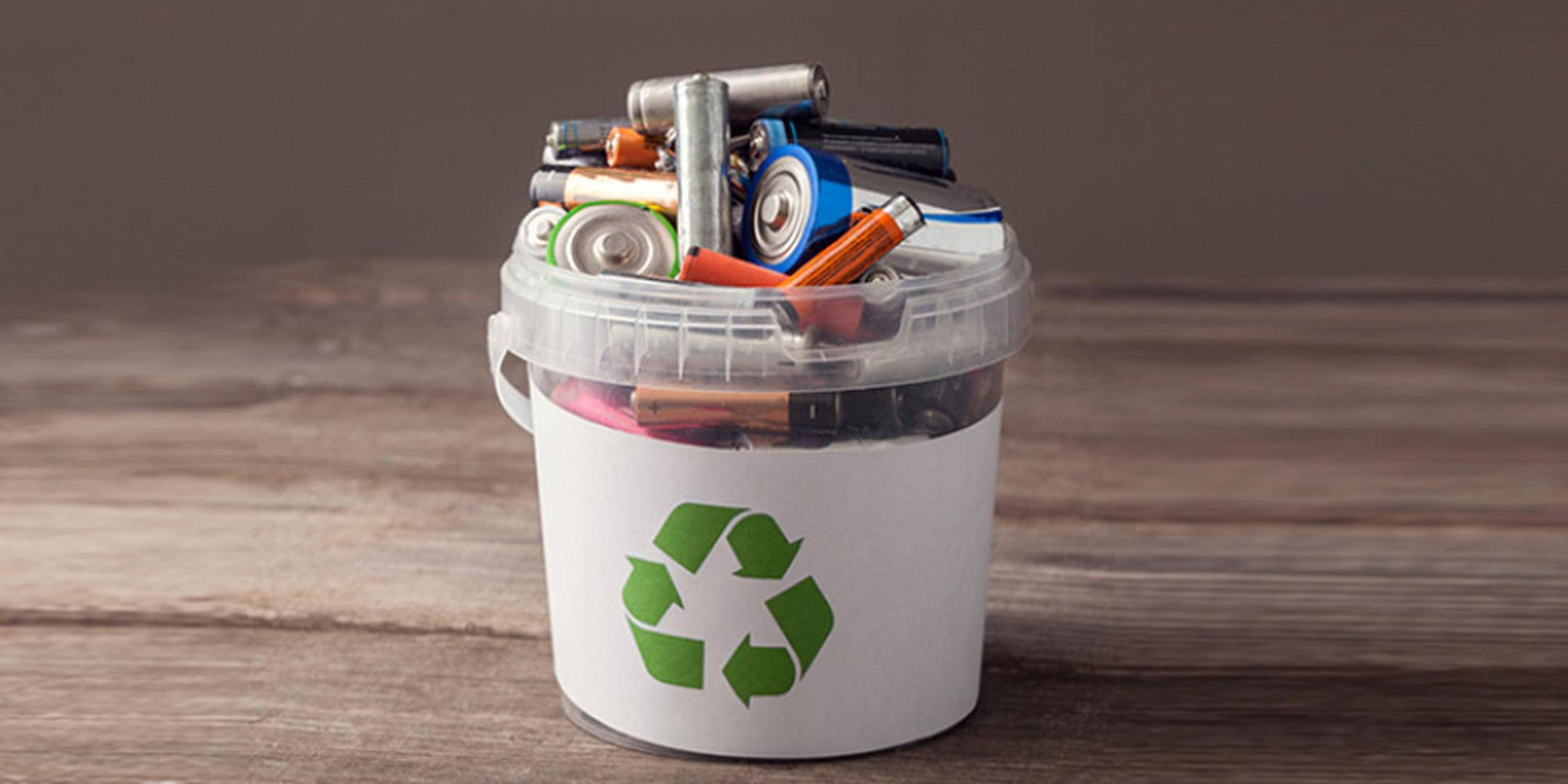 Odpadne baterije v lončku