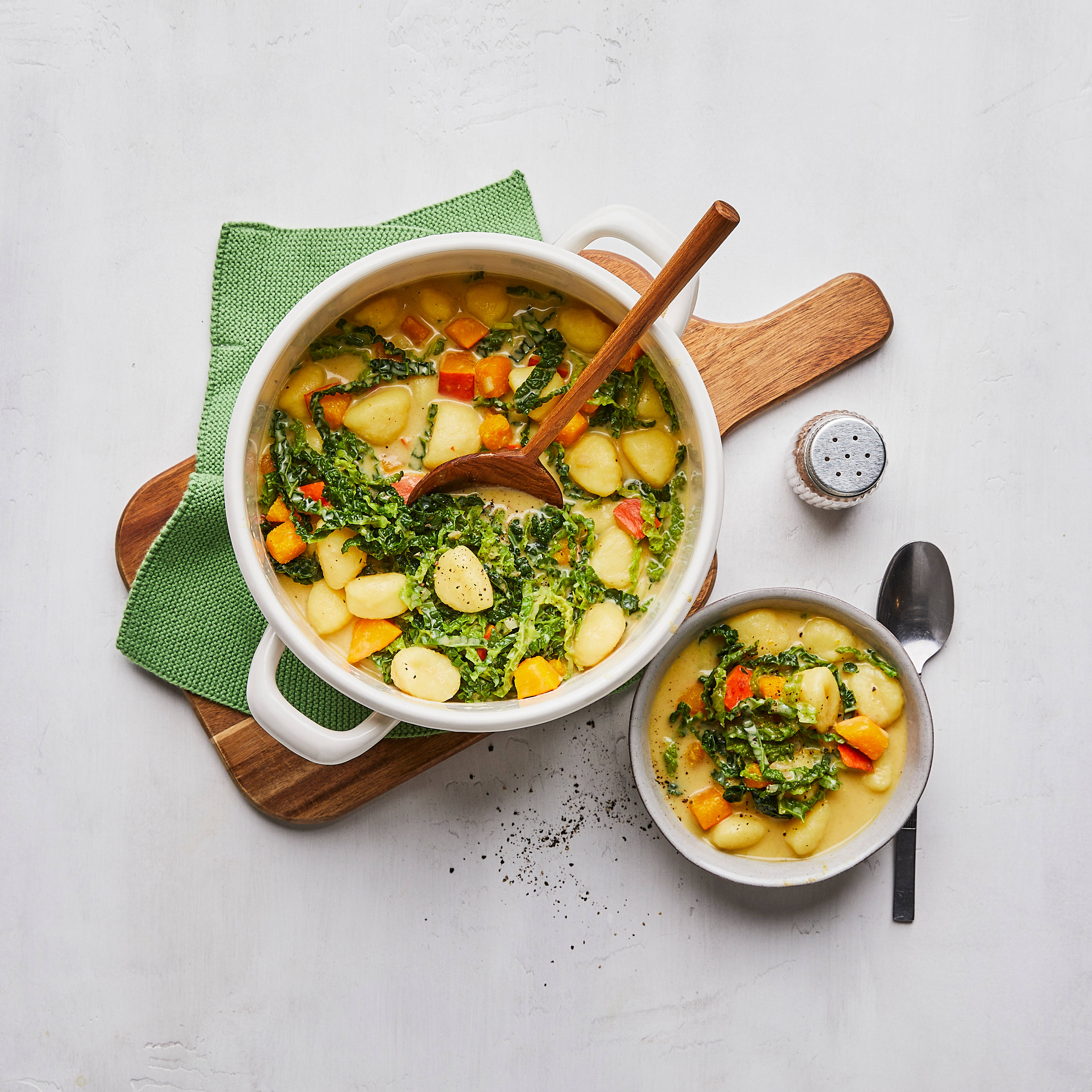 Gnocchi-Eintopf mit Kürbis und Wirsing