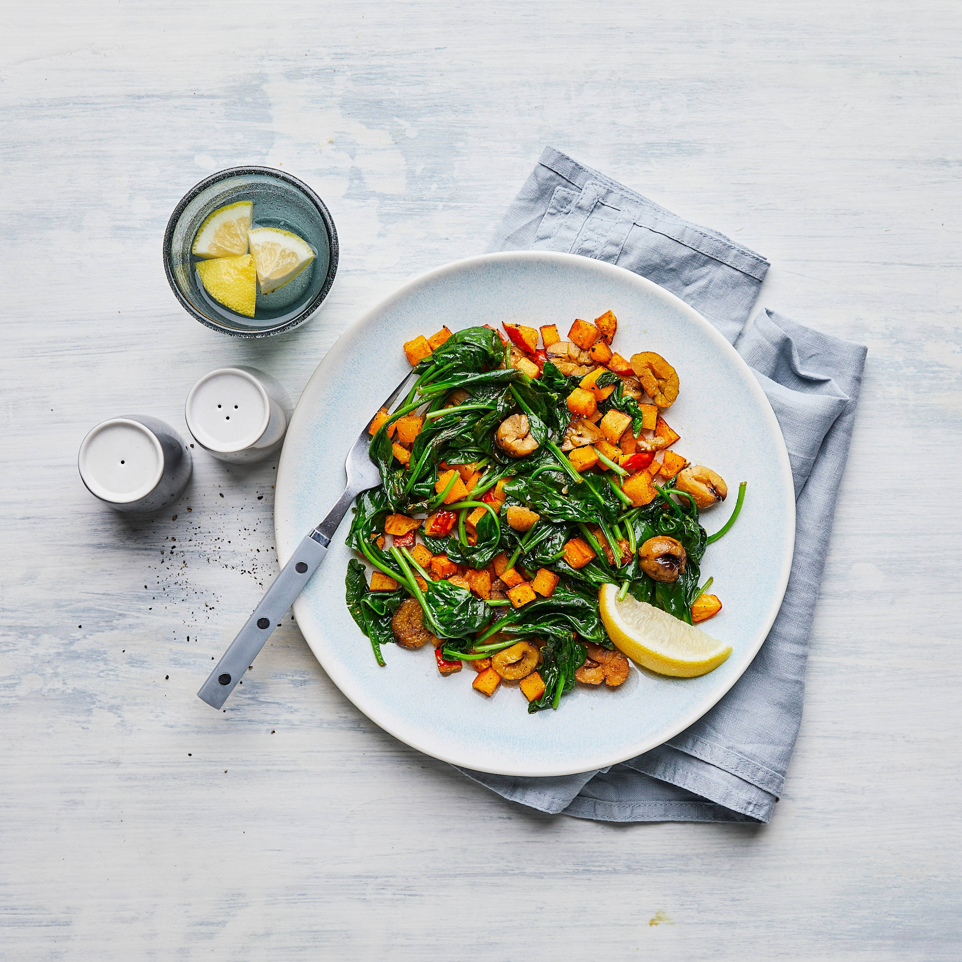 Schnelle Maronenpfanne mit Kürbis und Spinat