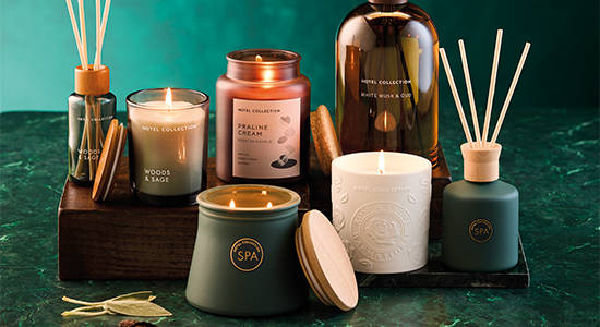 Luxury spa candles and diffuser set