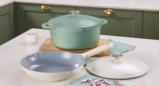 Large Cast Aluminium Pan product image