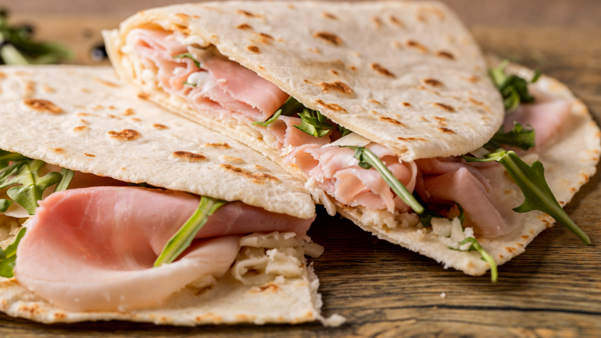 Gefüllte Piadine mit Schinken