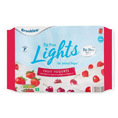 Light  Fat Free Berry Yogurts 6 Pack