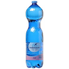 Eau minérale italienne, plate