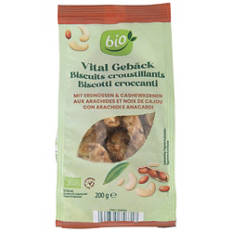Biscuits vital, cacahuètes et cerneaux de noix