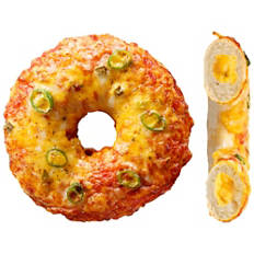Donut pizza jalapeño-cheddar