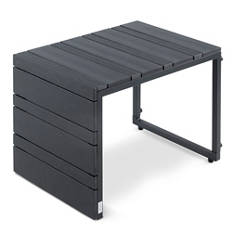 Table d’appoint en forme de C