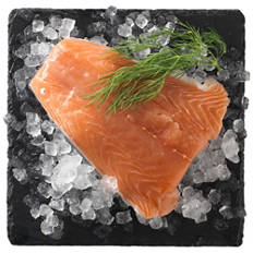 Filetto di salmone fresco con pelle