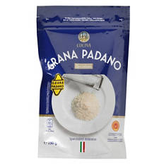 Grana Padano gerieben