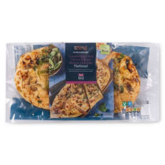 Caramelised Red Onion & Extra Mature Cheddar Flatbread