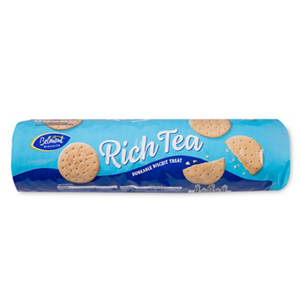 Lyons Rich Tea Biscuits
