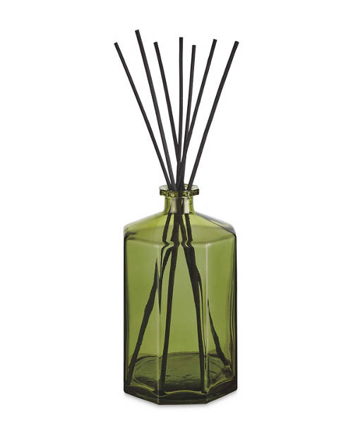 Front shot 2, XL Hexagonal Reed Diffuser