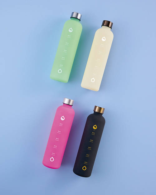 Lifestyle 1, Plastic Bottle with Metal Lid