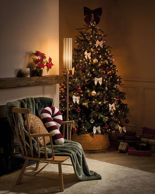 Lifestyle 1, Christmas Glass Baubles