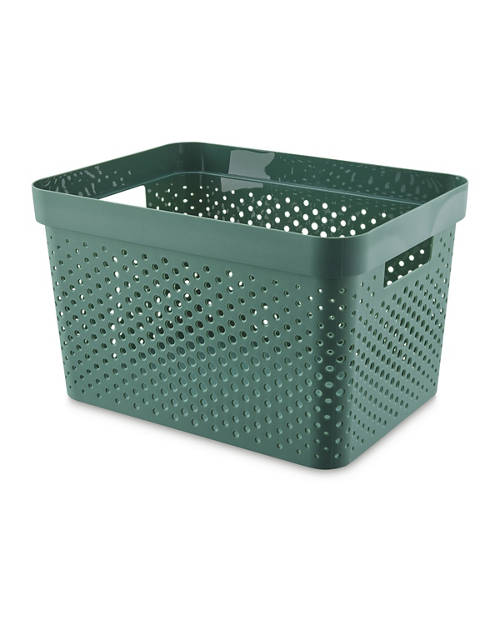 Front shot 2, Basket with Bamboo Lid