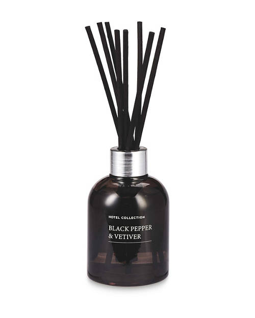 Front shot 2, Luxury Aromas Candle / Reed Diffuser