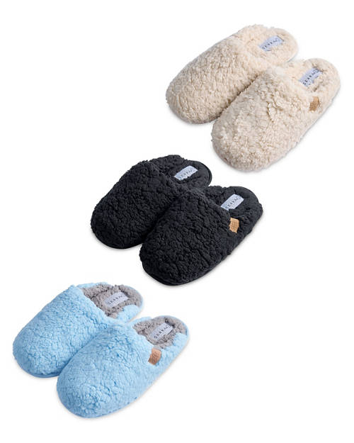 Group 1, Soft Plush Slippers