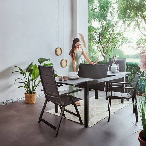 Življenjski slog 1, Zložljiv stol z aluminijastim ogrodjem