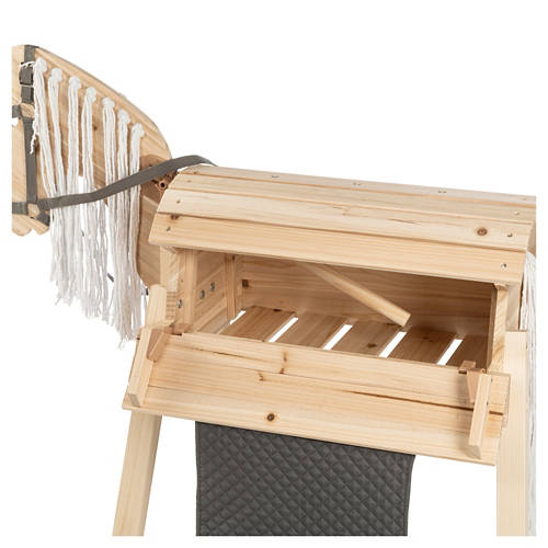 Podrobnosti 1, Leseni konj