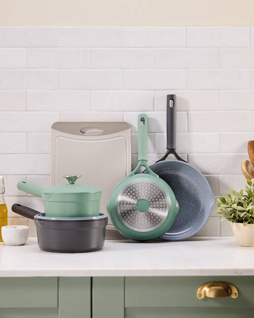 Lifestyle 1, Cast Aluminium Assortment Small