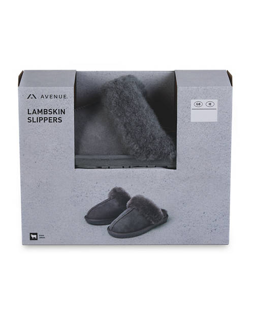 Details 2, Adult Lambskin Slippers