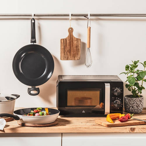 Življenjski slog 1, Mikrovalovna pečica