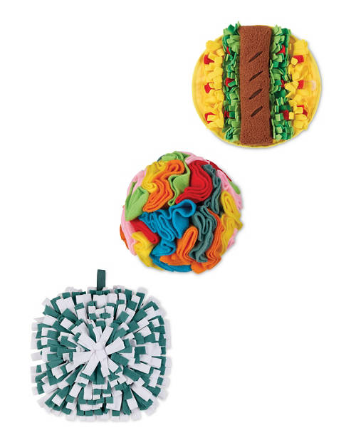 Group 1, Snuffle Toy