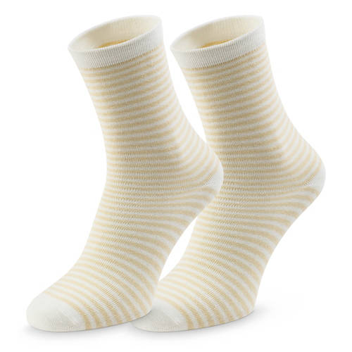 Podrobnosti 2, Ženske nogavice