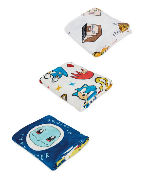 Group 1, Character Throw