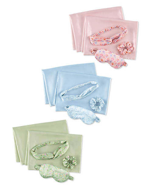 Group 1, Satin Gift Set